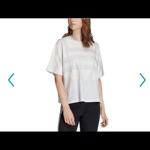 White cropped adidas shirt size XL